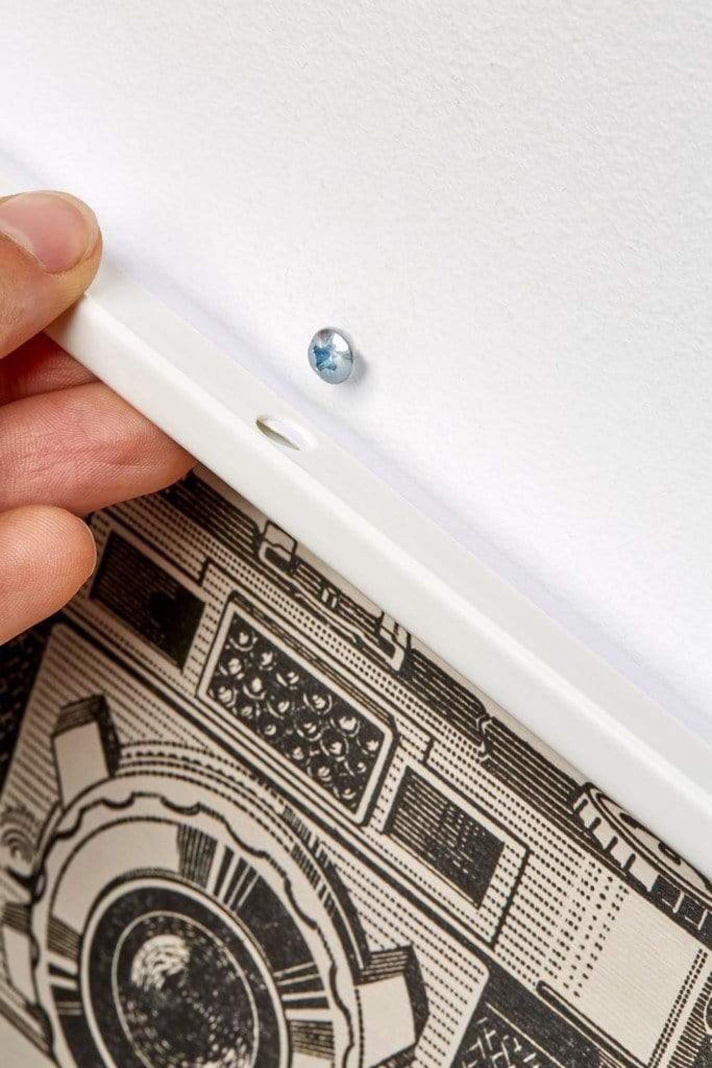 Poster Hangers White 60cm - Strips with Hole Groove
